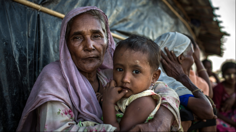 Mulher e criança refugiadas Rohingya