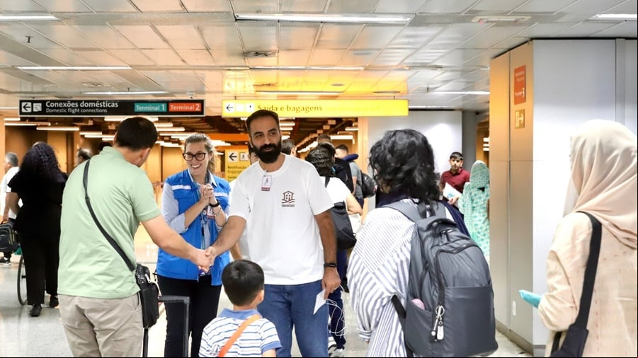ACNUR recepciona as primeiro 18 pessoas refugiadas afegãs que chegaram ao Brasil pelo Programa de Patrocínio Comunitário