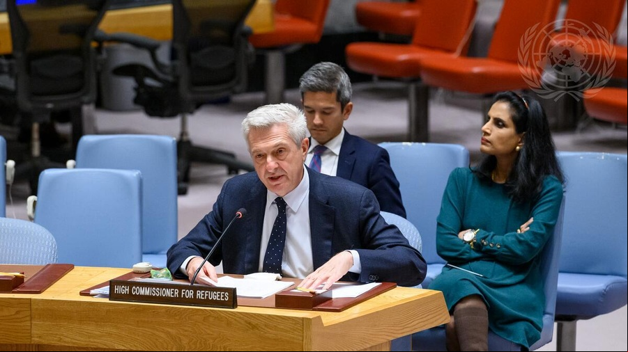 Filippo Grandi, Alto Comisionado de la ONU para los Refugiados, se dirige al Consejo de Seguridad de las Naciones Unidas el 31 de octubre de 2023.